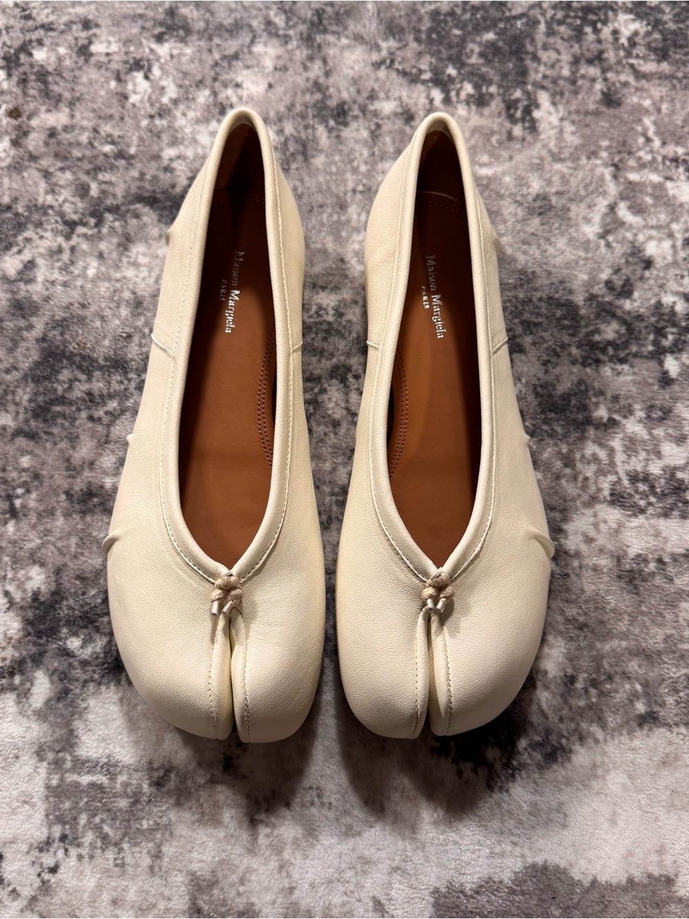 Maison Margiela Women’s White Tabi Leather Ballet Flats SIZE EU 38 US 8 - Picture 2 of 8